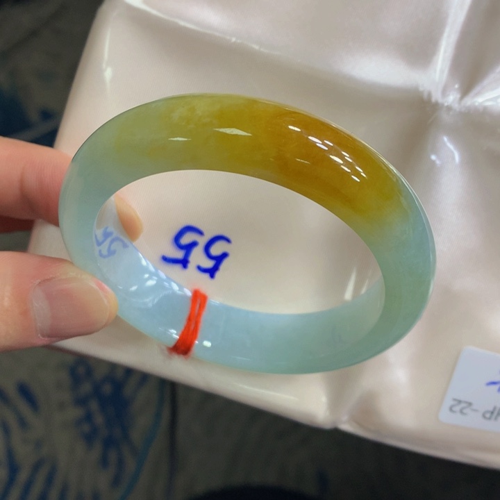 未镶嵌手镯翡翠翡翠