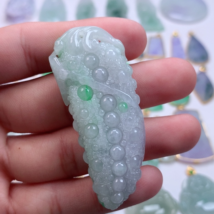 翡翠颈饰未镶嵌缅甸天然翡翠a货