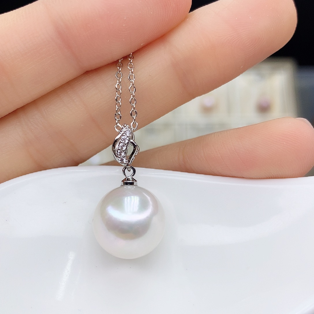淡水珍珠颈饰合金