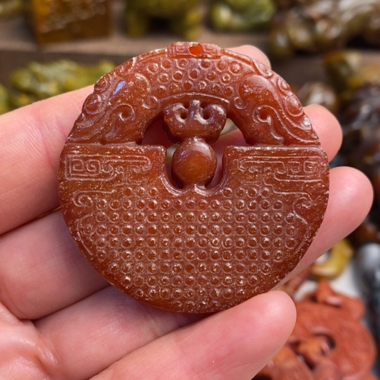 蛇纹石玉未镶嵌颈饰120