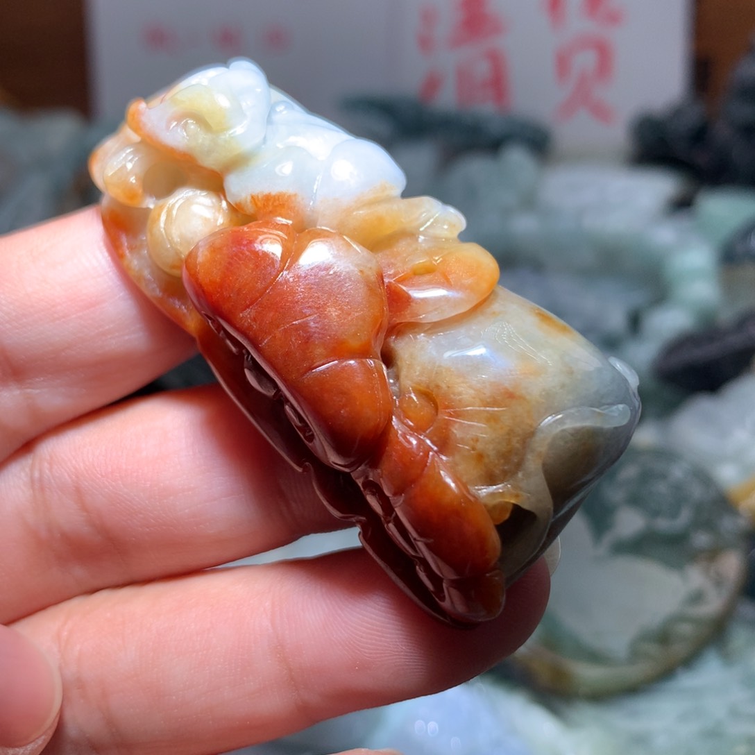 翡翠未镶嵌颈饰保真天然A货翡翠