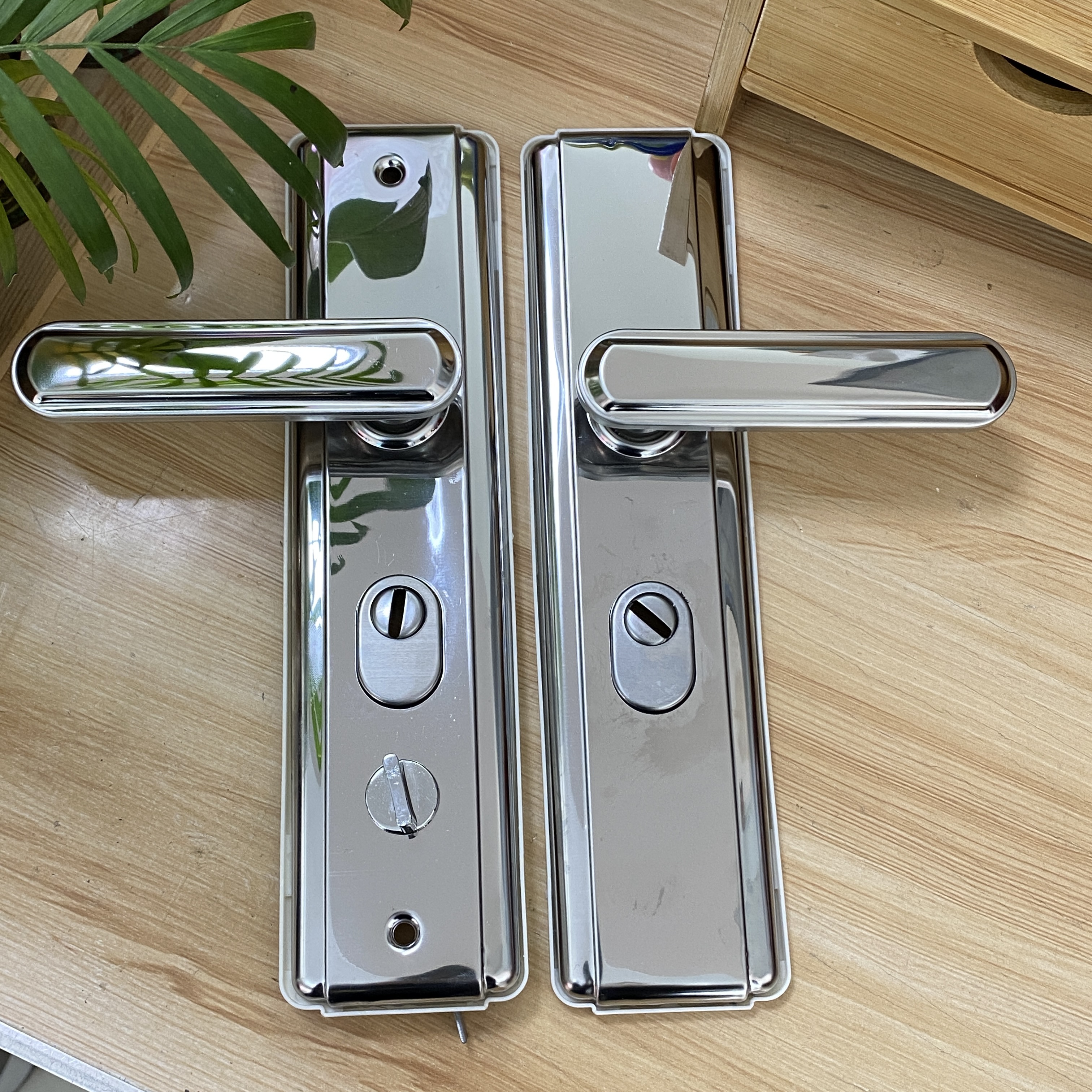 防盗门防爆拉手双拉簧002小镜面拉手门把手加衬板