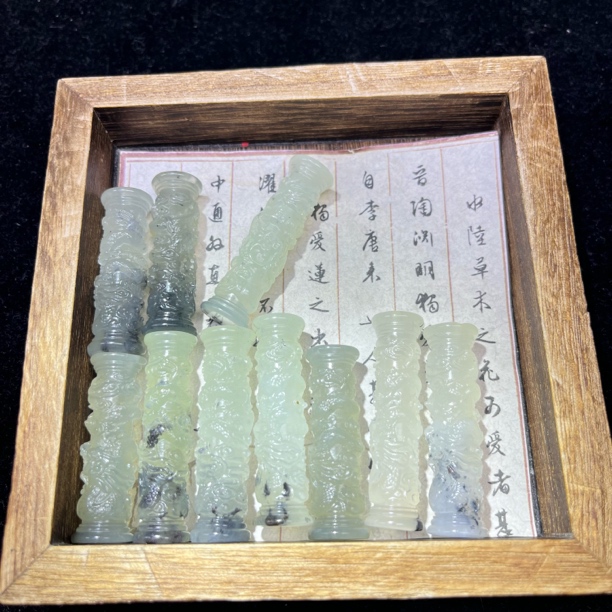 岫玉龙柱挂件，偏远地区不包邮