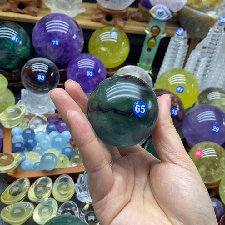 石材天然萤石球摆件