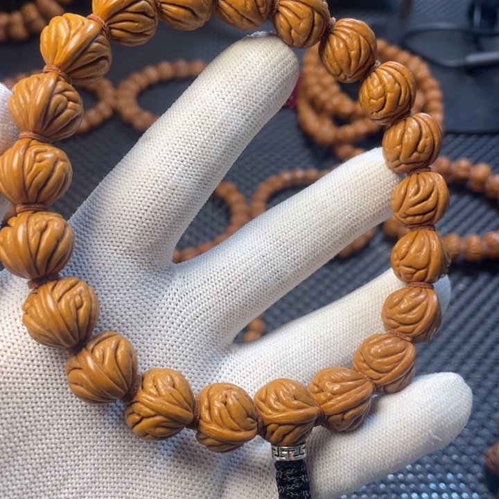 烟***.桃木秦岭野生龙纹桃核