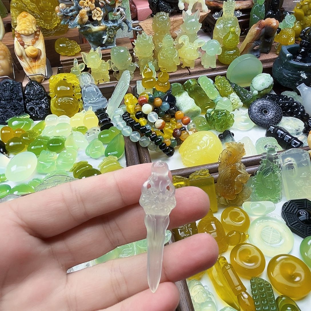 岫玉未镶嵌吊坠(不含链)