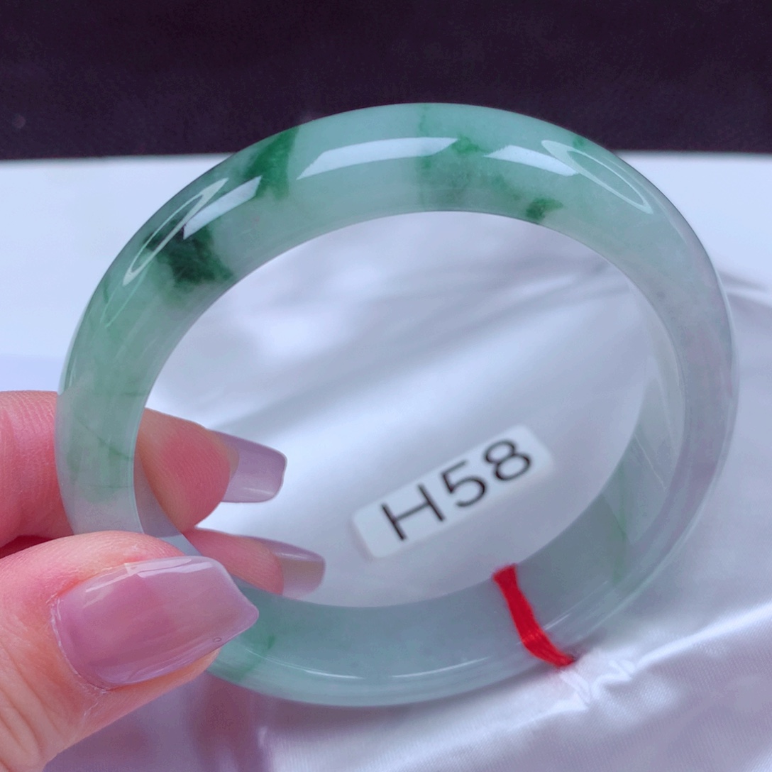 翡翠未镶嵌手镯手镯