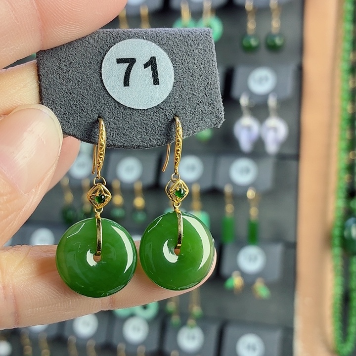 和田玉18K金镶嵌耳饰