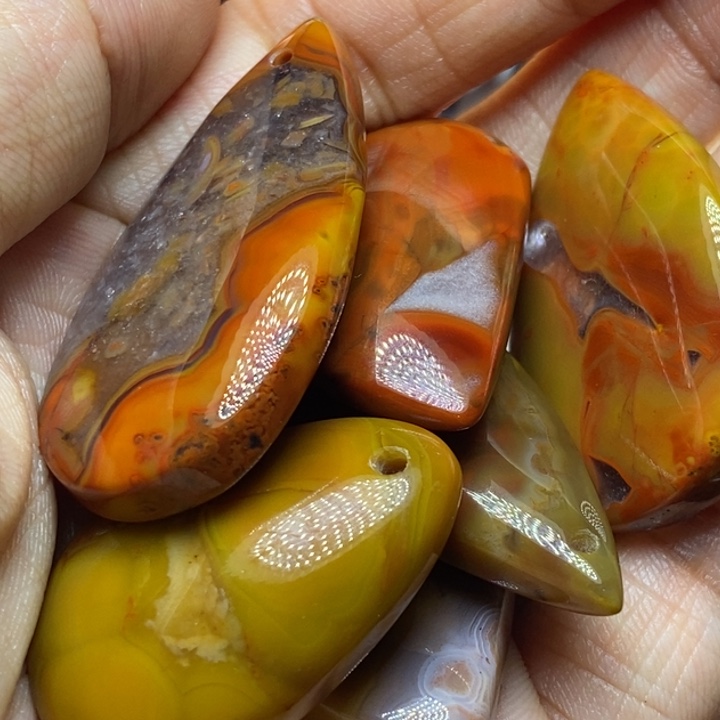 玛瑙/玉髓颈饰未镶嵌?****?