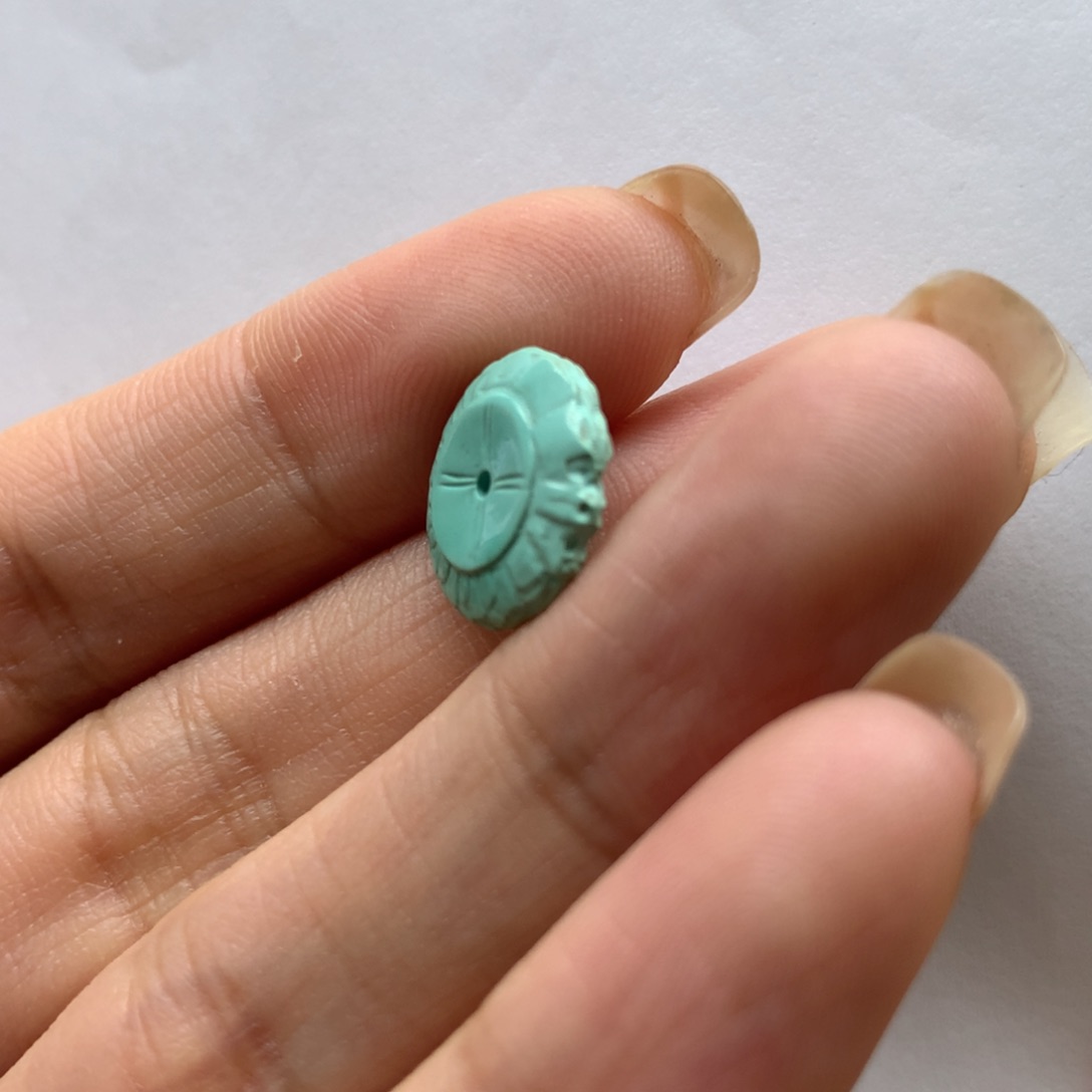 绿松石配饰未镶嵌