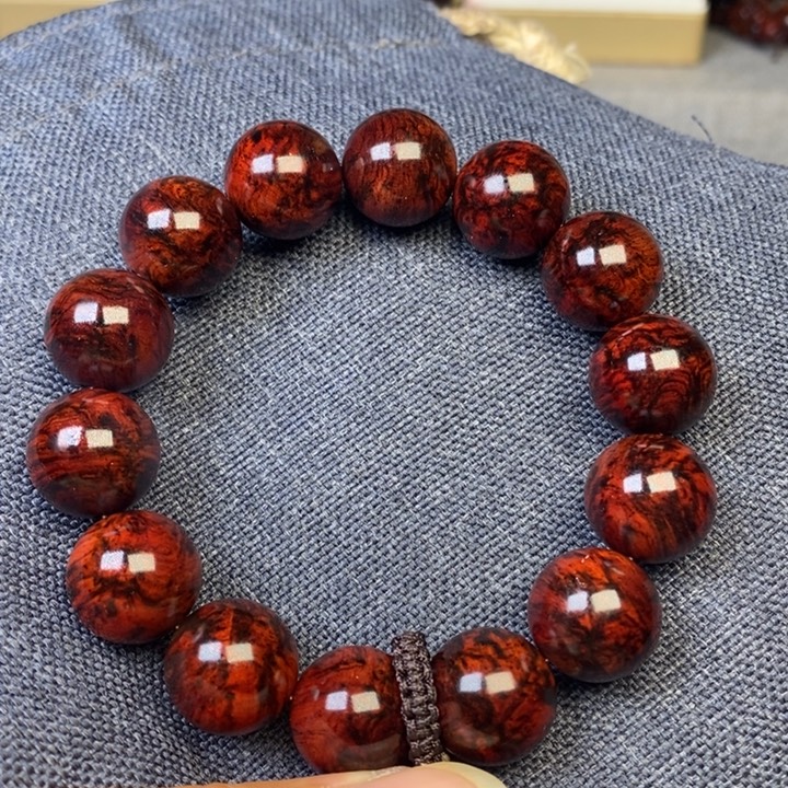 老***五1.6紫油梨紫油梨紫油梨