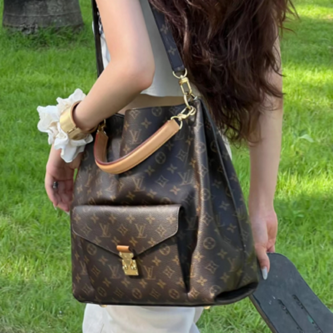 95新 LouisVuitton/路易威登 lv泫雅hobo972240