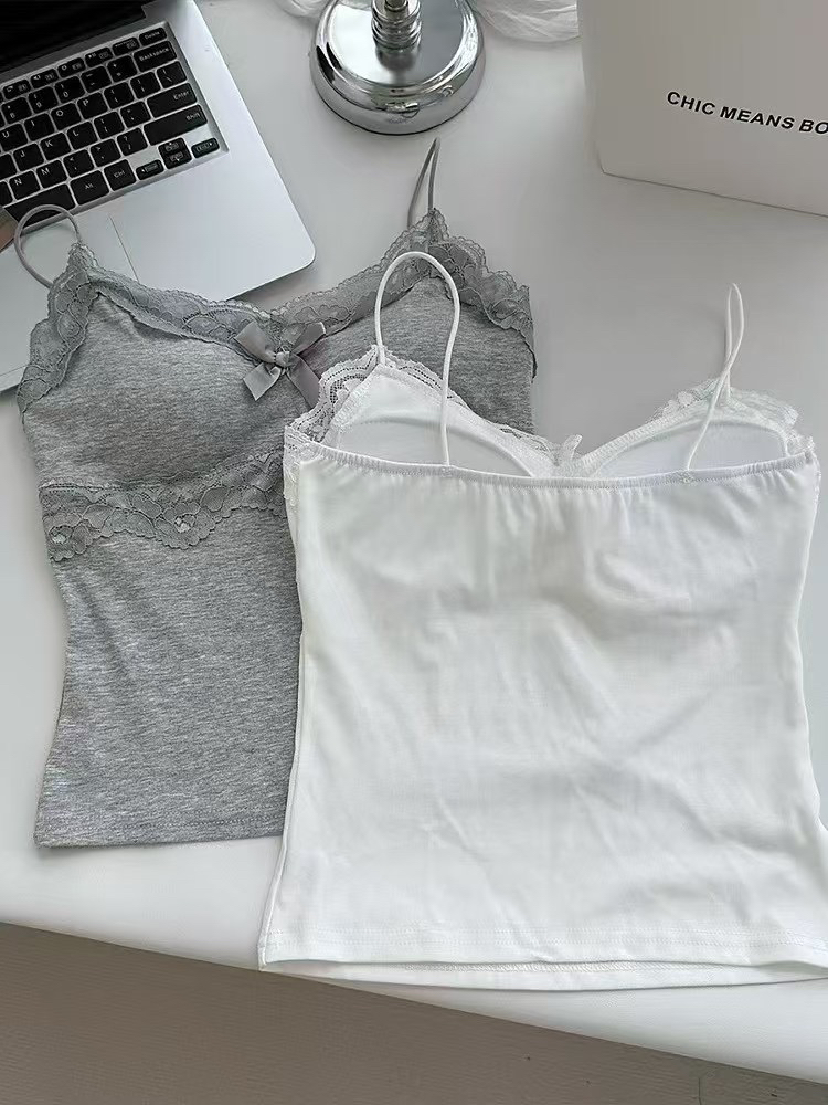 纯欲蕾丝V领拼接带胸垫吊带背心女性感内搭