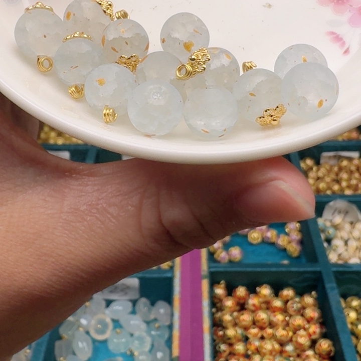 非遗传承手工圆珠扣