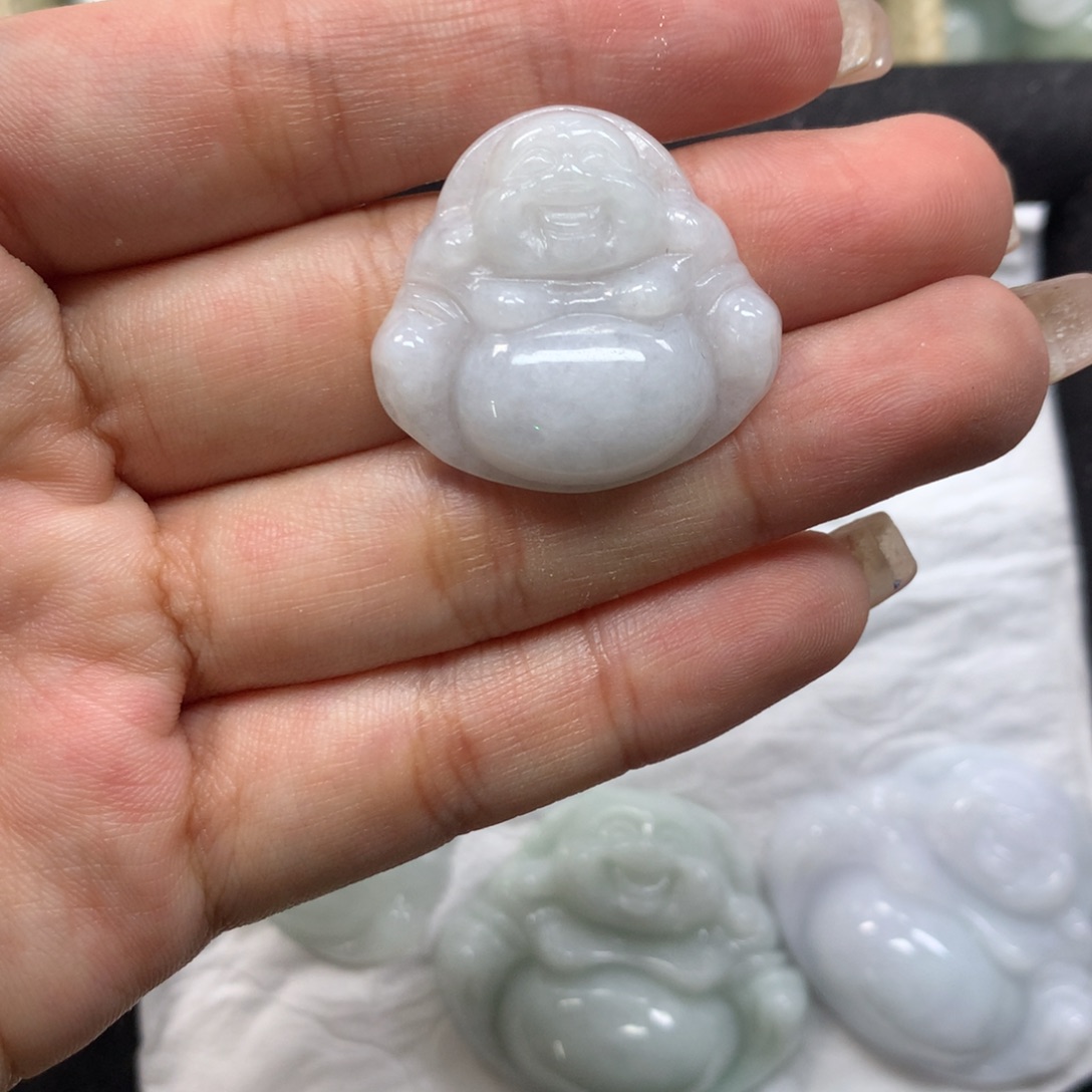 翡翠未镶嵌颈饰缅甸A货翡翠