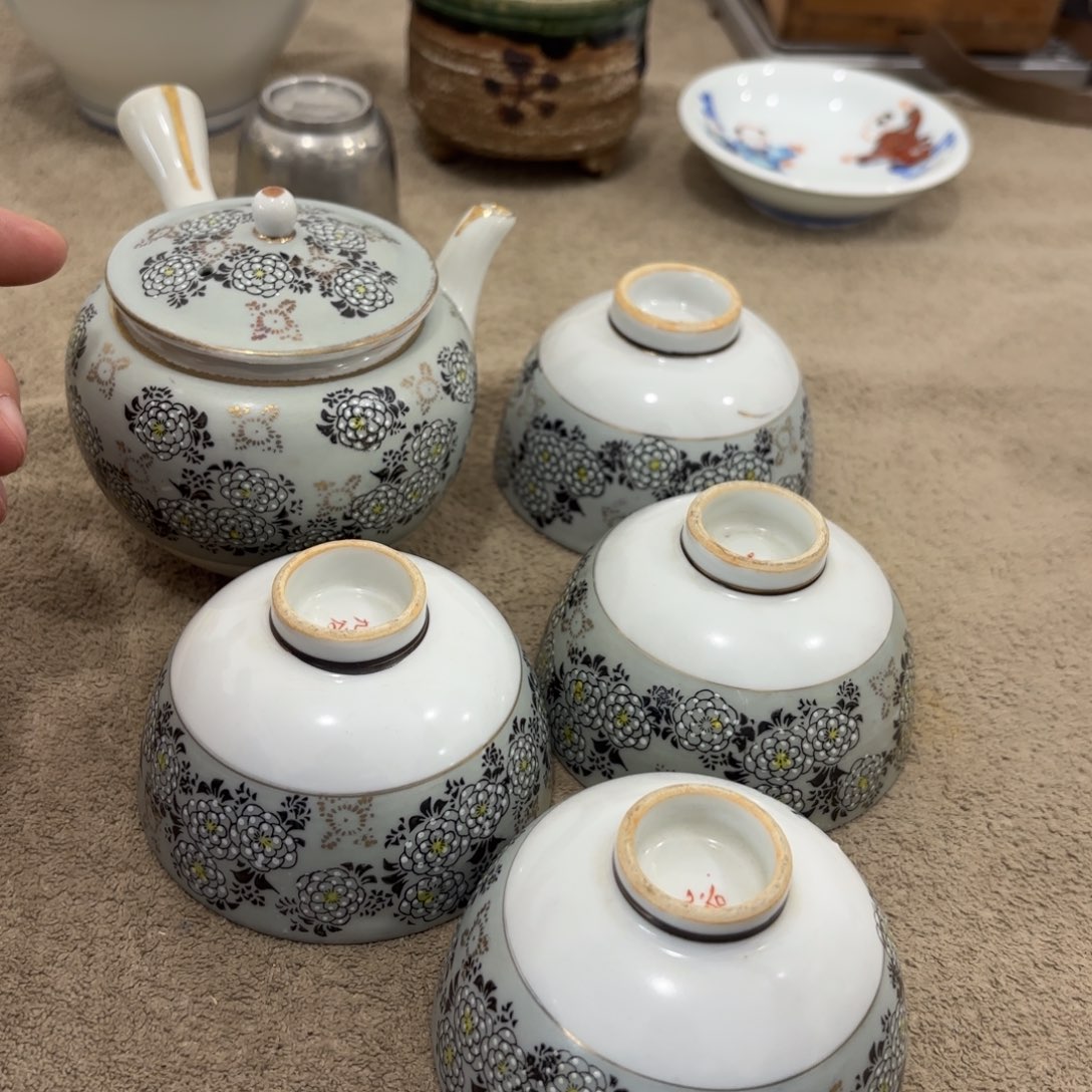 瓷片非常好看漂亮的物品