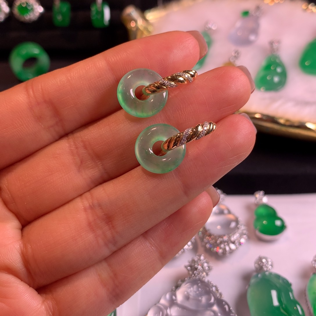 翡翠18K金镶嵌耳饰耳环