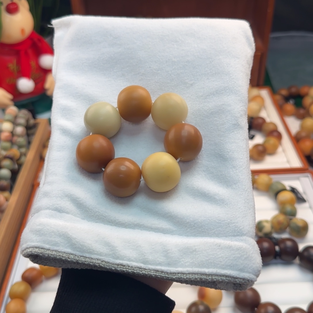 菩提根/象牙果手串卡25手捻瑕疵苹果干磨