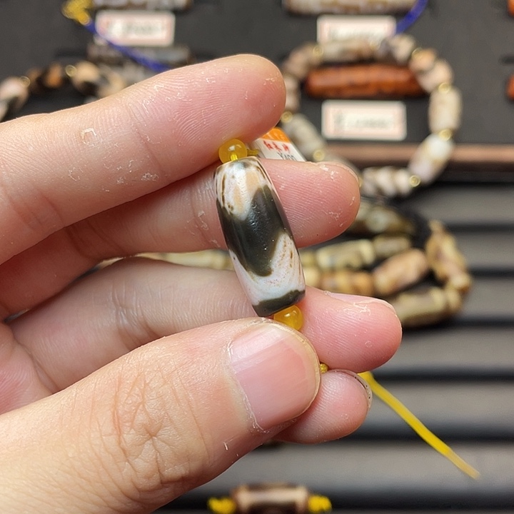 未镶嵌玛瑙/玉髓珠宝半成品