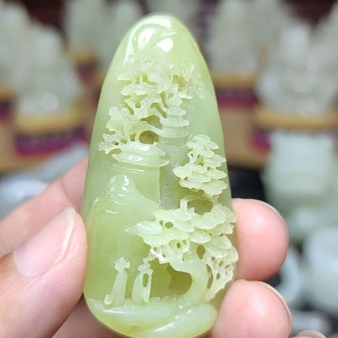 未镶嵌和田玉挂件