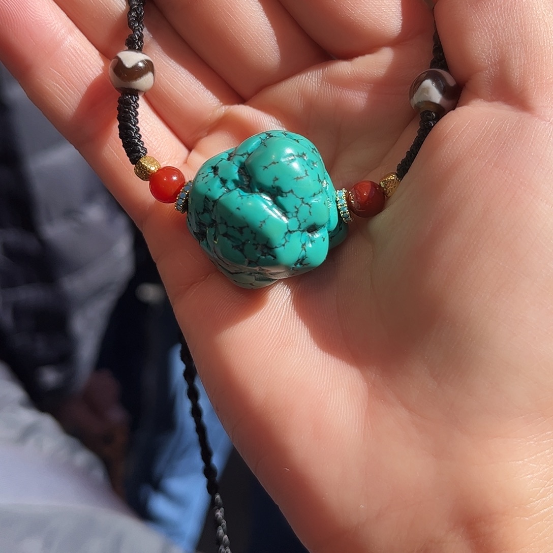 玻璃颈饰藏地朵朵一起玩