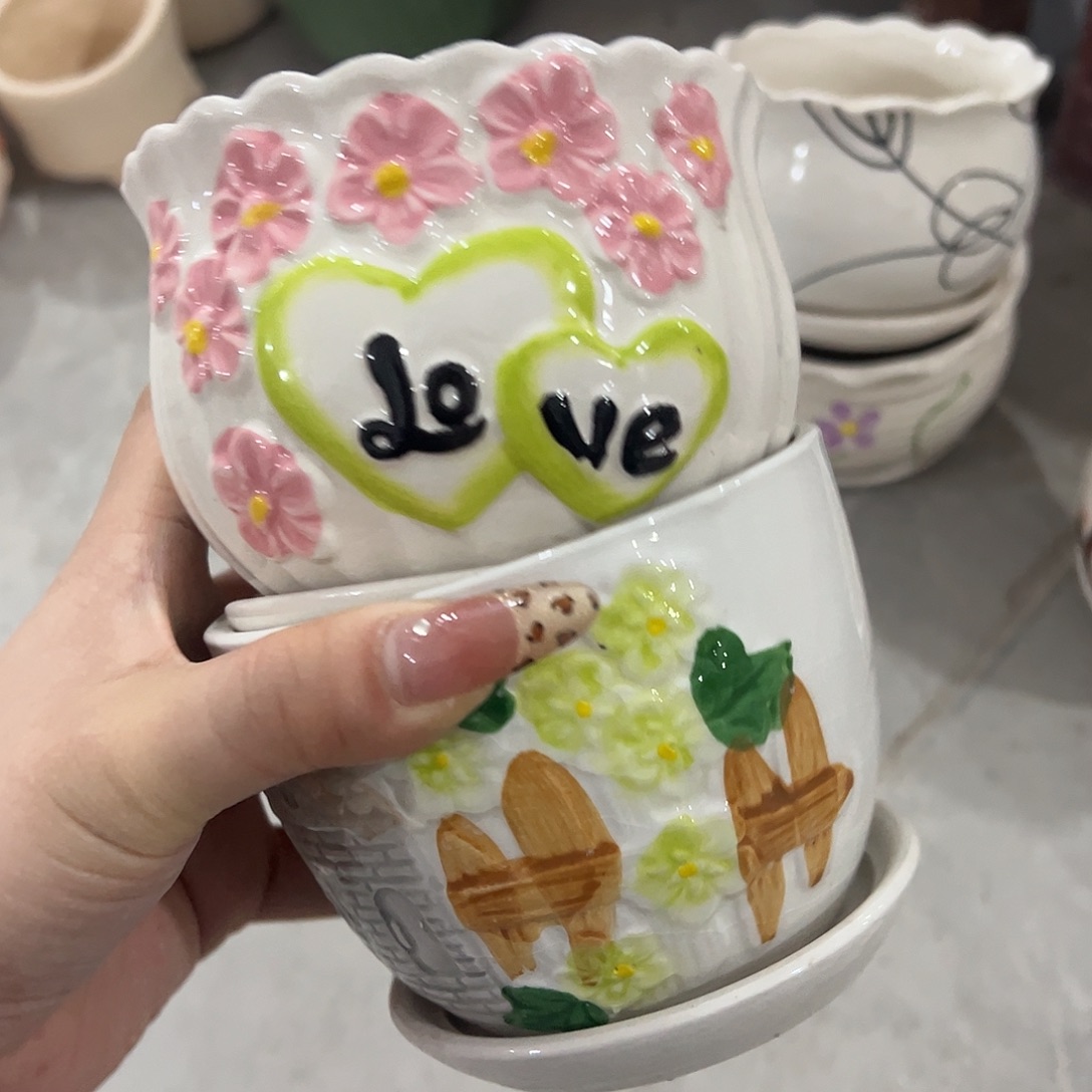 有孔陶瓷花盆，满10米包邮发货