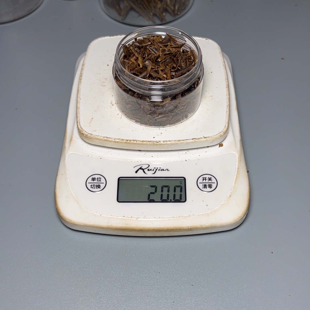 树脂制品陈*武海南紫棋树20克