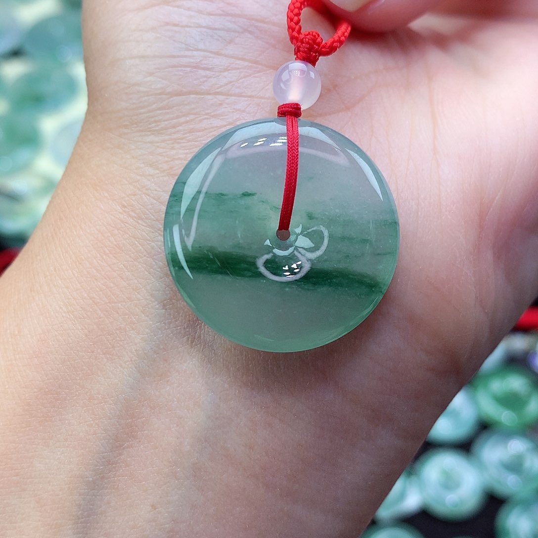 翡翠颈饰未镶嵌61尺寸25.1-5.6