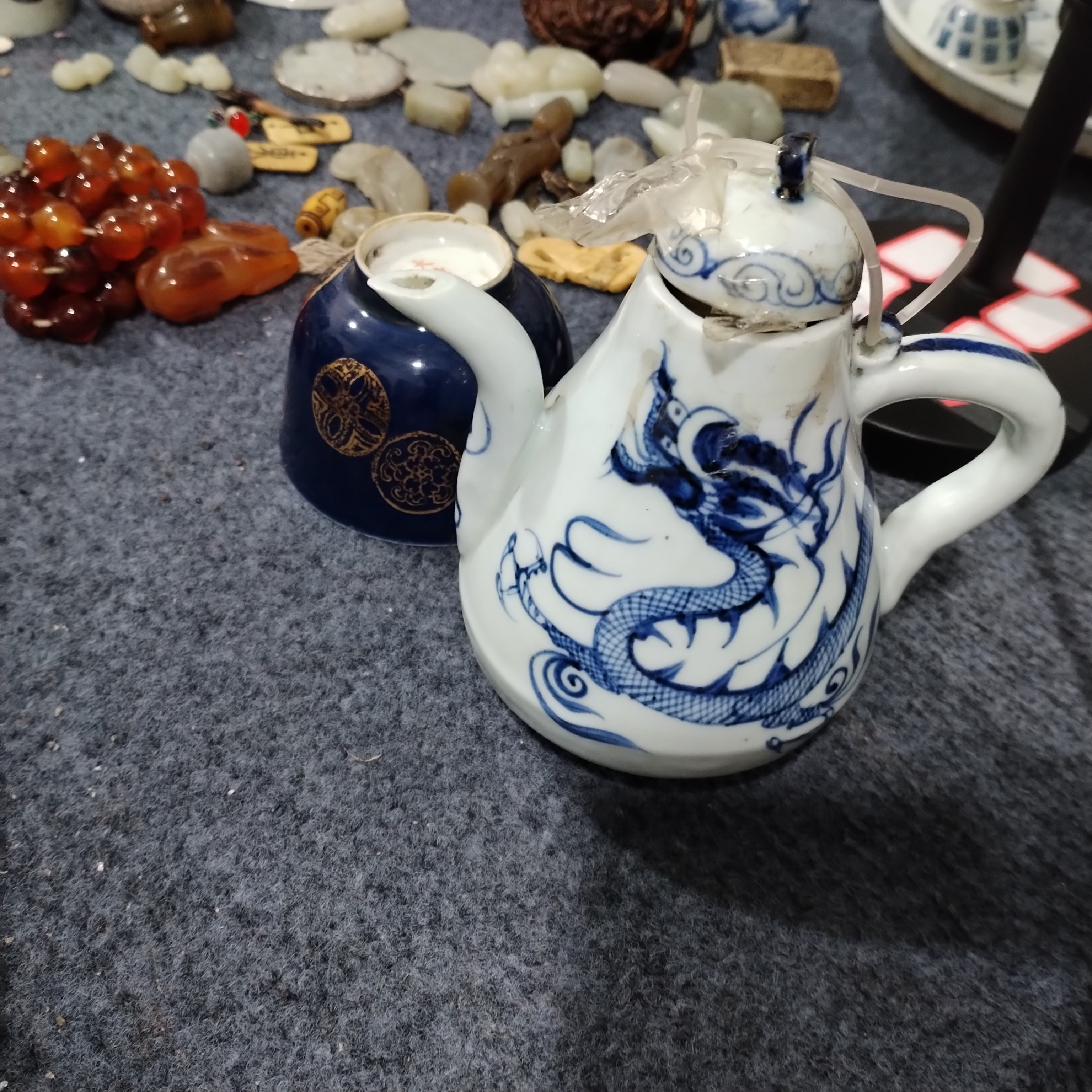 茶壶。。。。。。。。。。。