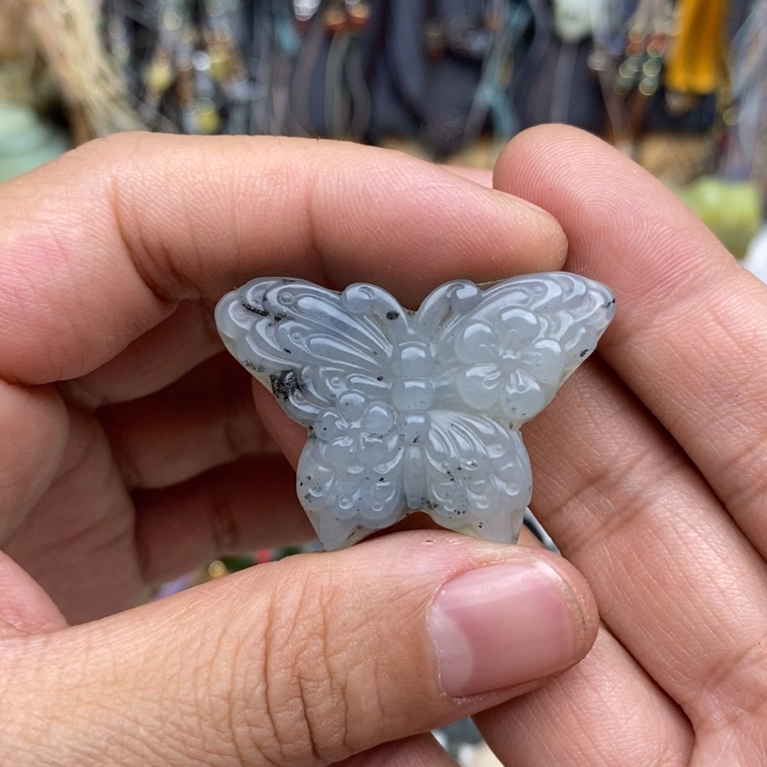 岫玉纯天然岫玉假一赔十，默认微瑕未镶嵌