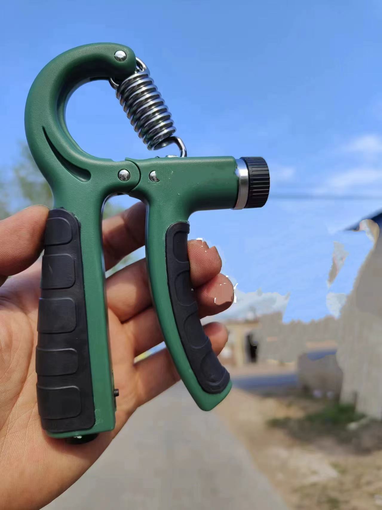 户外手持锻炼绿色握力器