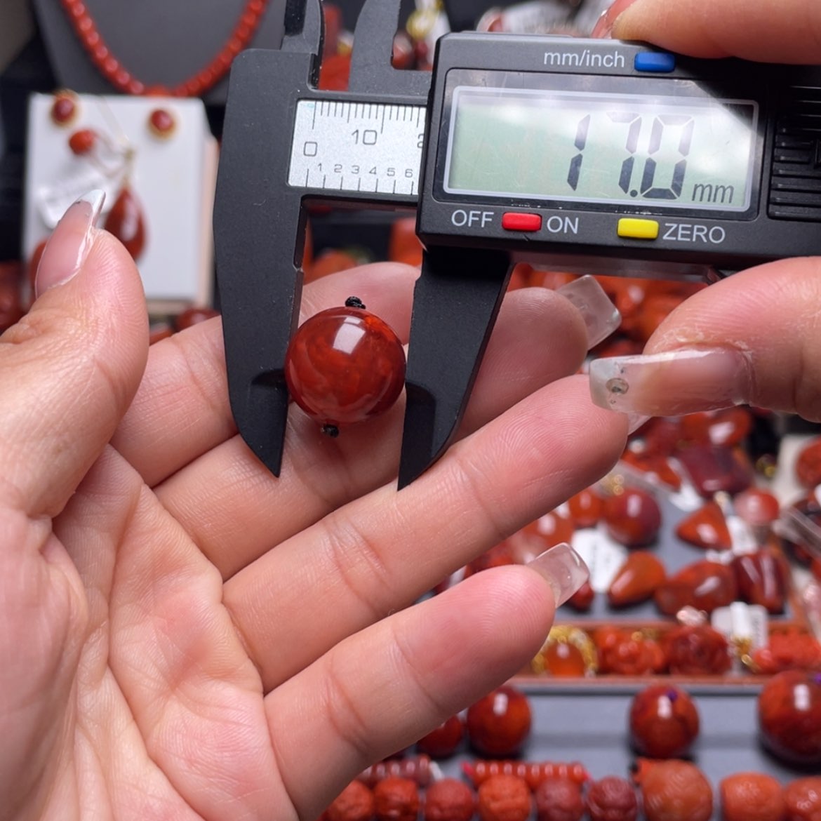 【闪购商品】南红玛瑙圆珠17未镶嵌?*