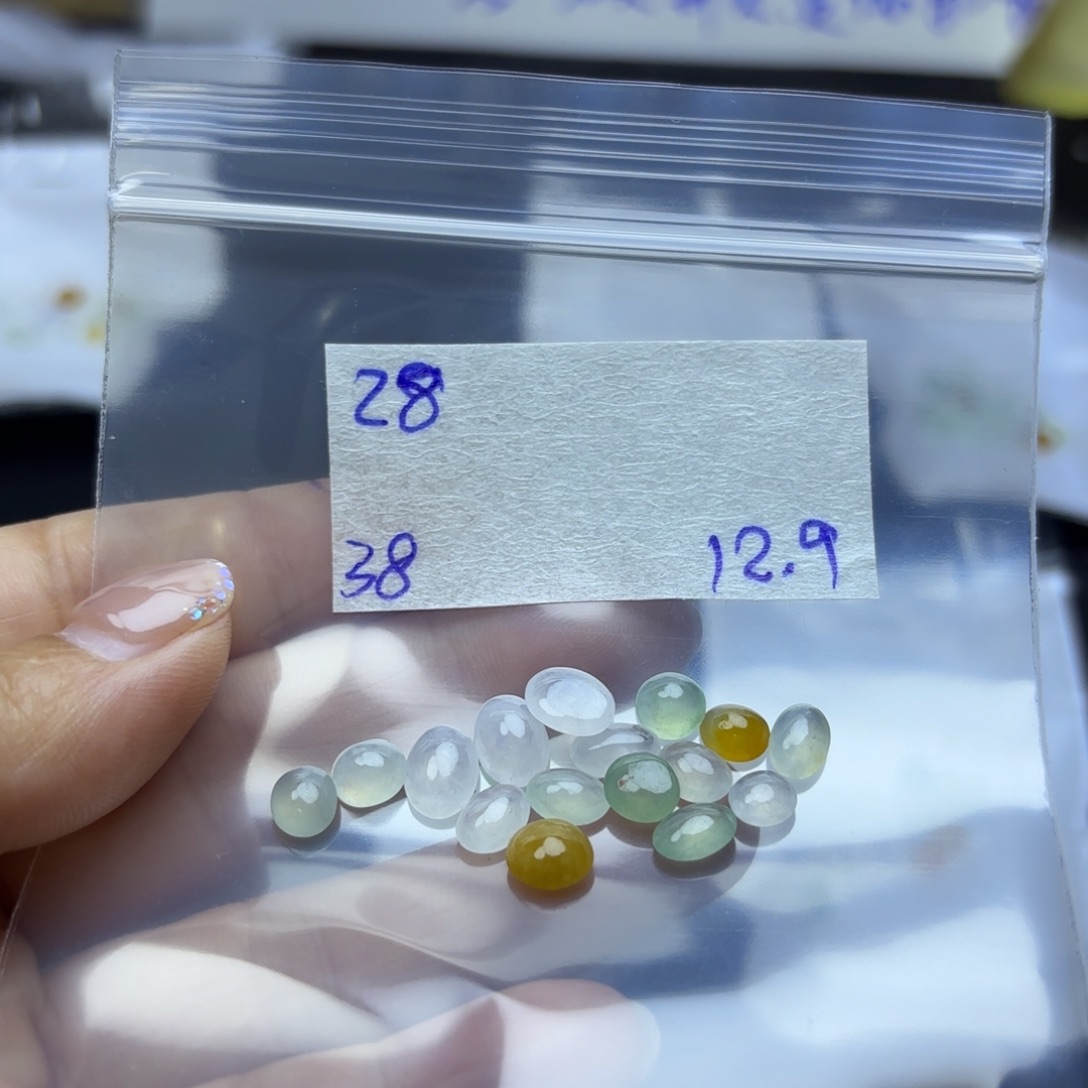 定制翡翠未镶嵌不退