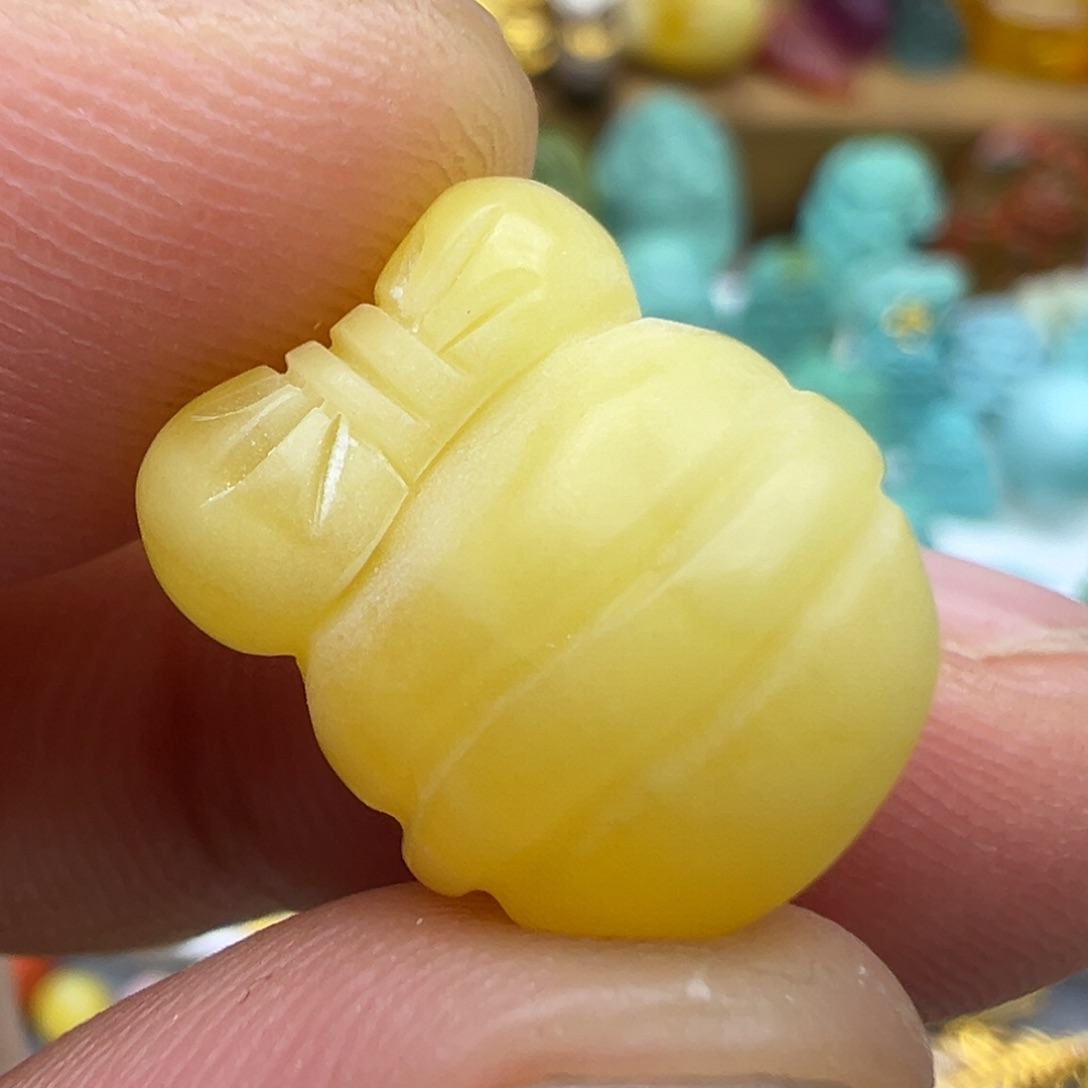 琥珀颈饰未镶嵌279964809679