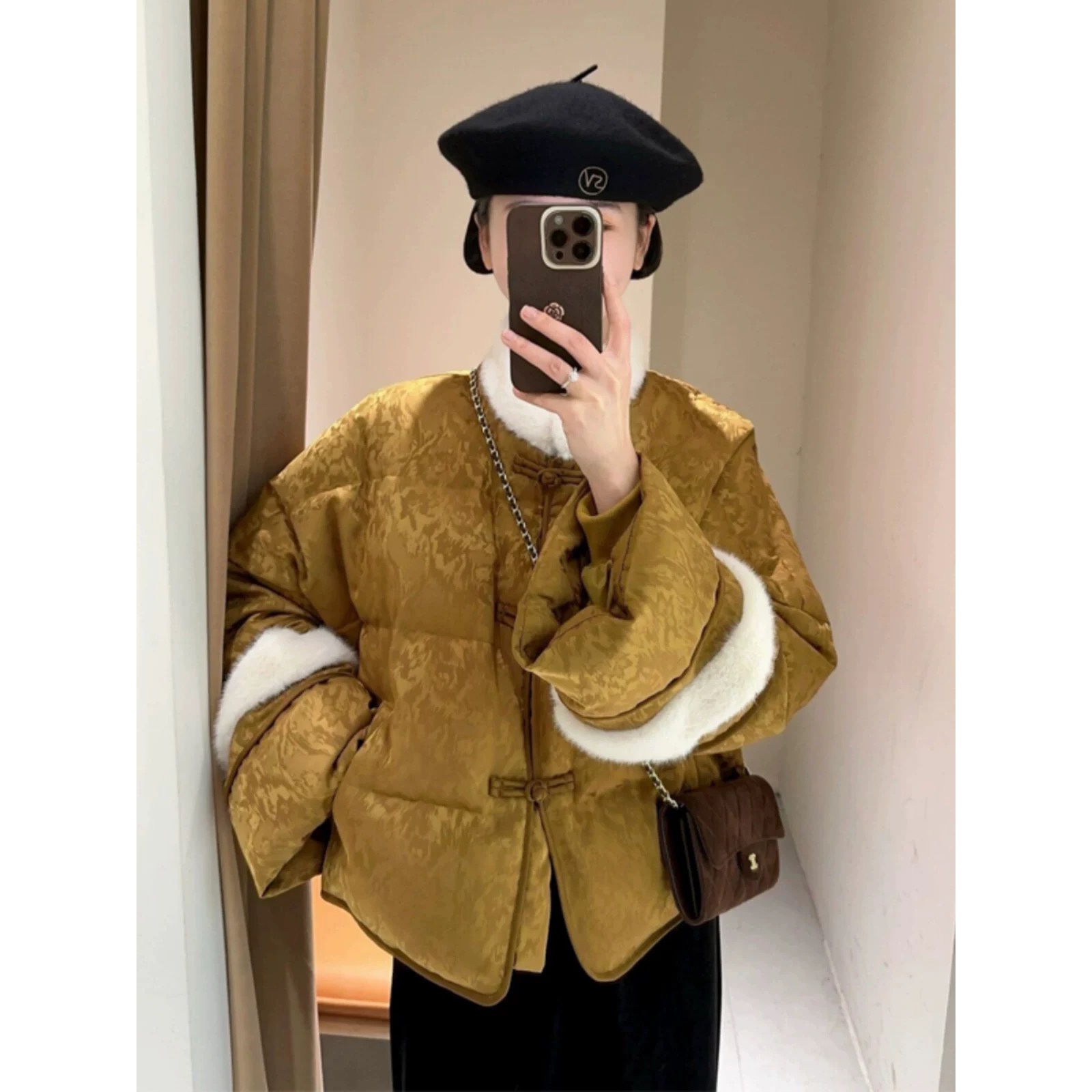 2024新中式女装中国风唐装盘扣休闲外套网红复古加厚保暖