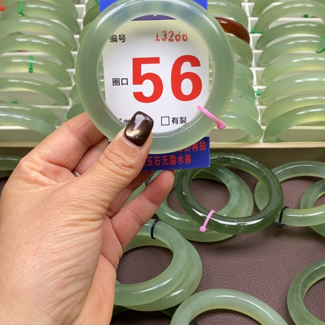 珠***9蛇纹石玉未镶嵌手镯