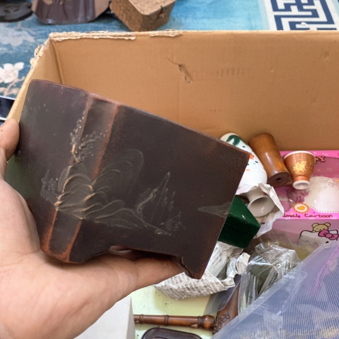 瓷片哈哈哈哈这几