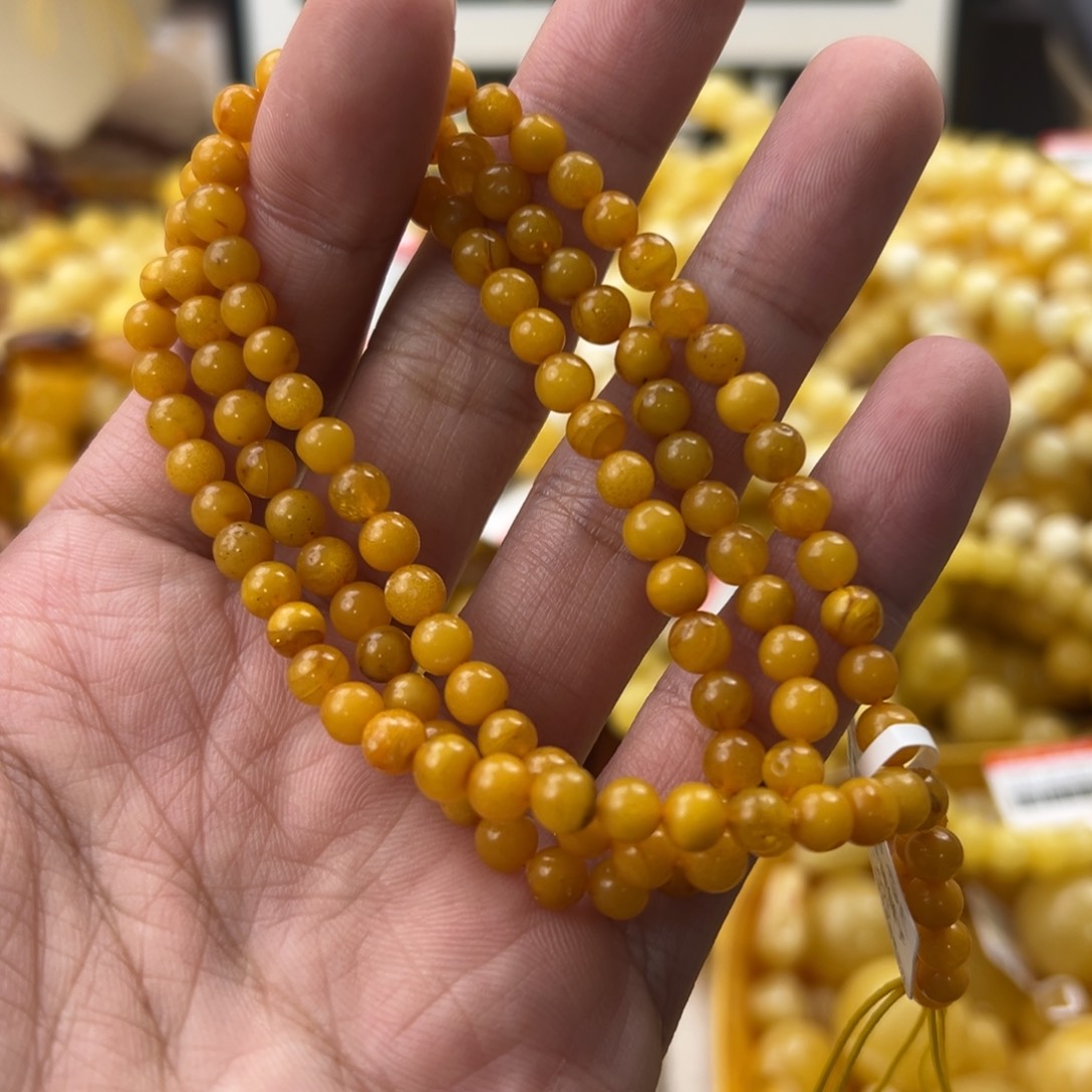 琥珀珠宝奇石未镶嵌