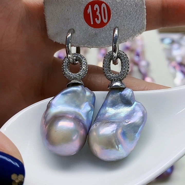 银S925镶嵌耳饰淡水珍珠