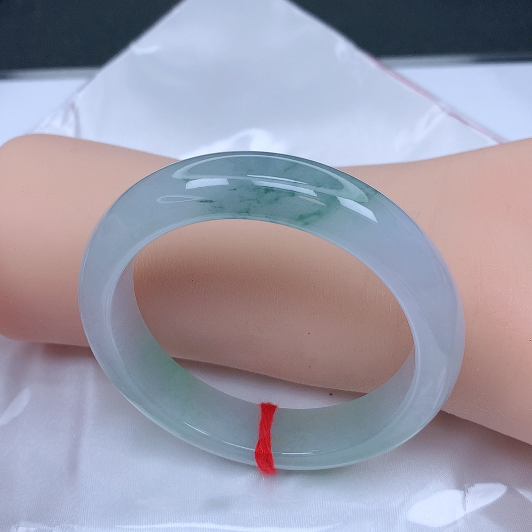 【闪购商品】未镶嵌手镯翡翠，52