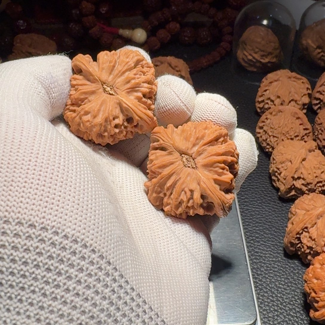 不***已吊坠文玩核桃有修有黄有色差