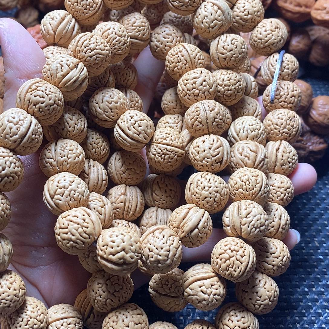 文玩核桃手串桃核脖挂