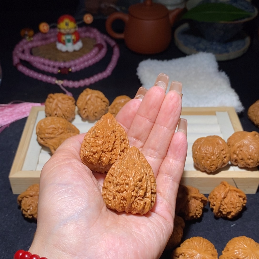 文玩核桃吊坠w*k塔尖34