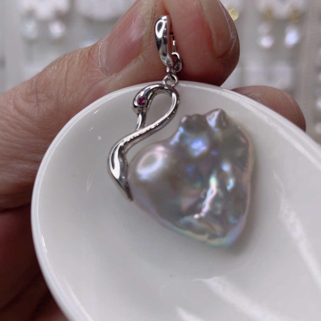 颈饰未镶嵌淡水珍珠