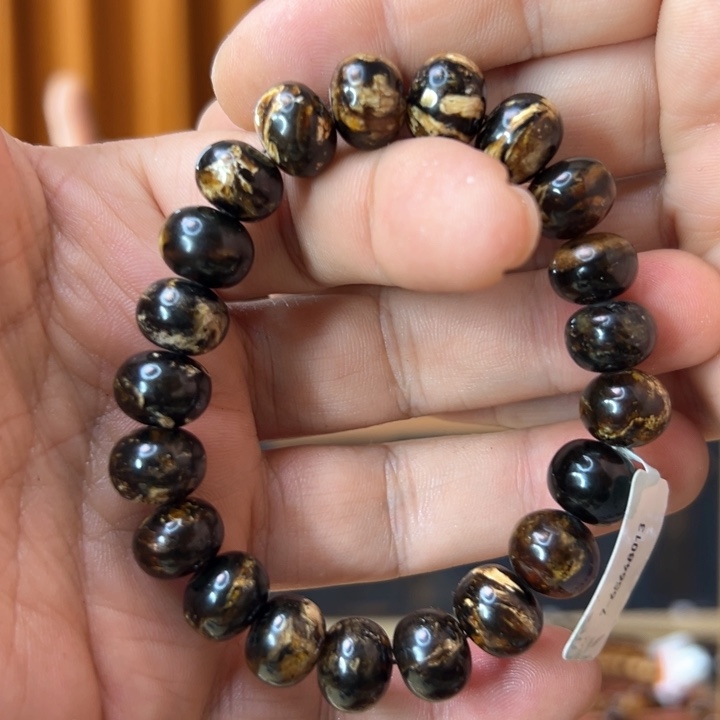 琥珀裸石未镶嵌抚顺7-6