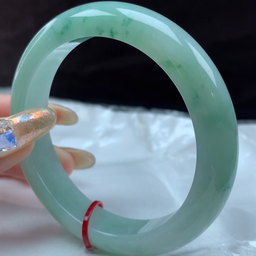 翡翠手镯未镶嵌23358，