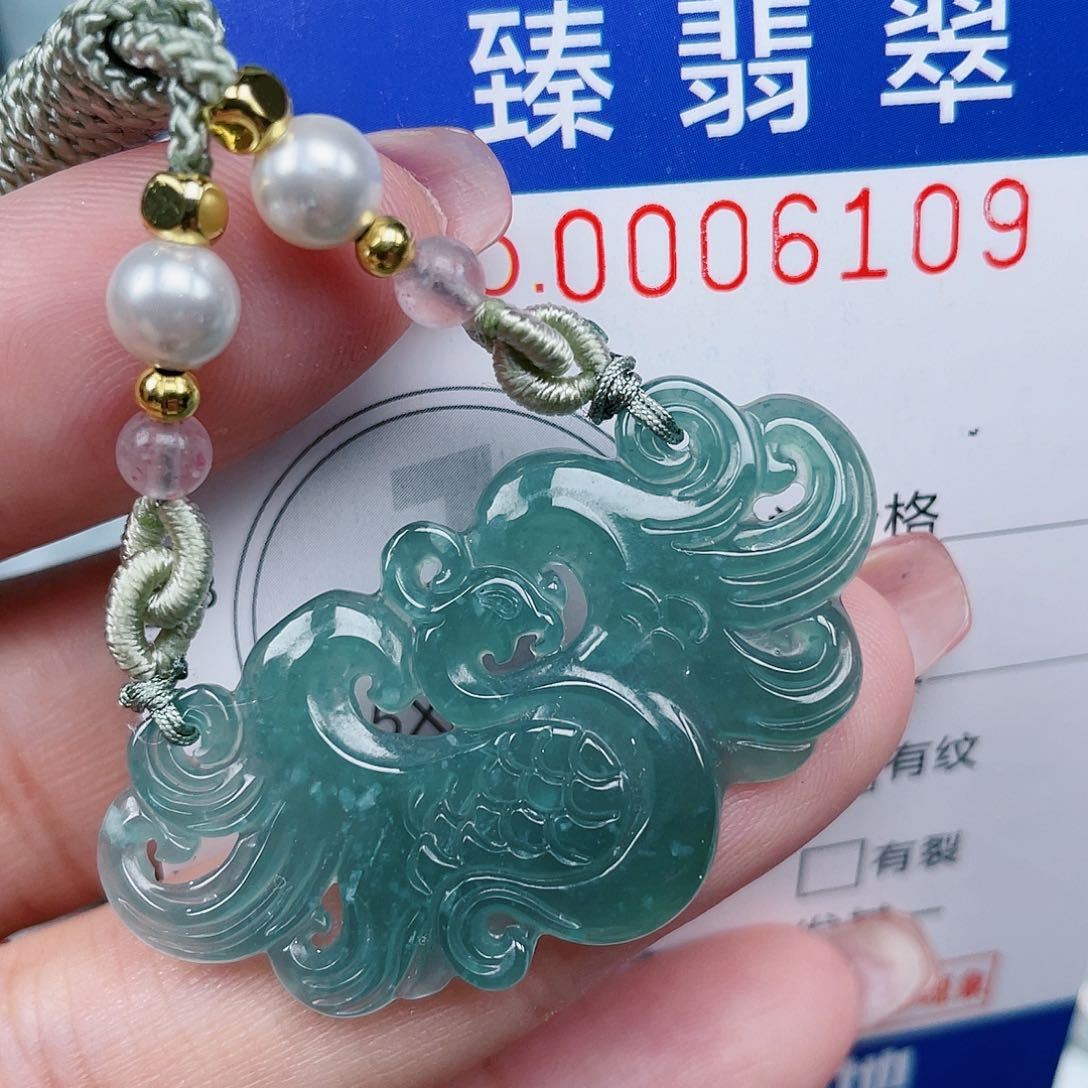 【闪购商品】翡翠颈饰未镶嵌000006109
