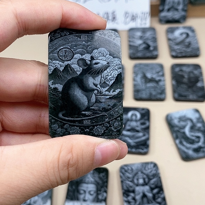 颈饰未镶嵌和田玉老*