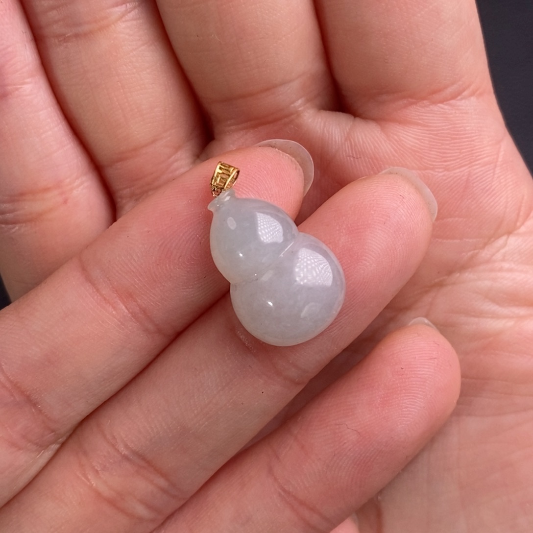 翡翠颈饰18K金镶嵌葫芦