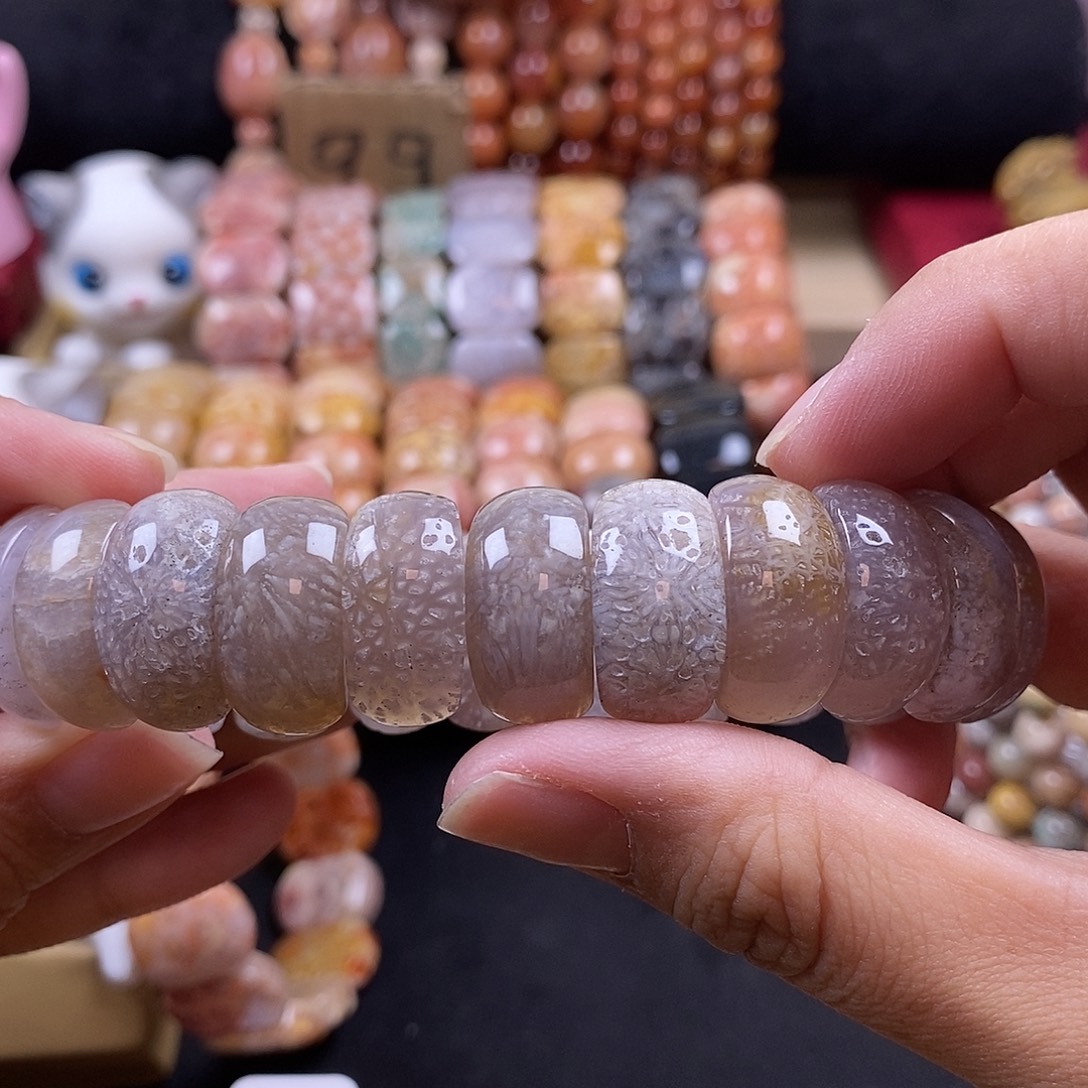 硅化珊瑚（珊瑚玉）手牌未镶嵌紫冰 爆闪 15